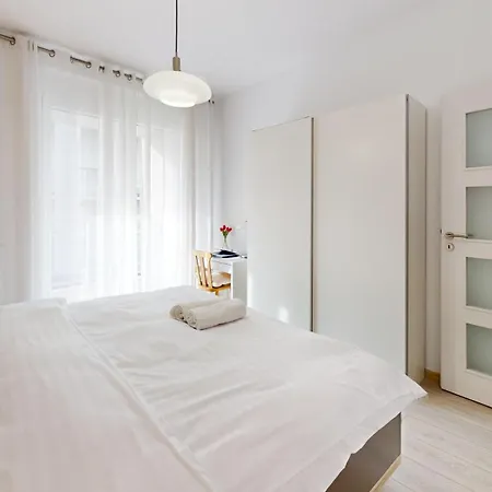 Family House By The River Odra -panoramic Terrace - 3room With 2 Separate Bedrooms And 2 Balconies By Wroapart-pl- Perfect For Family & Business アパート