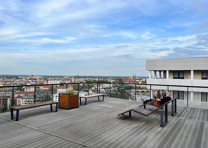 Apartman Family House By The River Odra -panoramic Terrace - 3room With 2 Separate Bedrooms And 2 Balconies By Wroapart-pl- Perfect For Family & Business