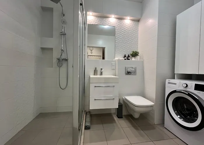 Family House By The River Odra -panoramic Terrace - 3room With 2 Separate Bedrooms And 2 Balconies By Wroapart-pl- Perfect For Family & Business *