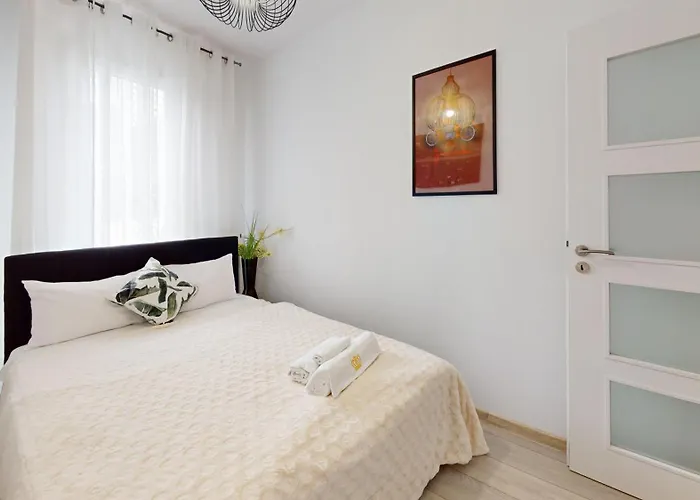 Family House By The River Odra -panoramic Terrace - 3room With 2 Separate Bedrooms And 2 Balconies By Wroapart-pl- Perfect For Family & Business Apartman Wrocław