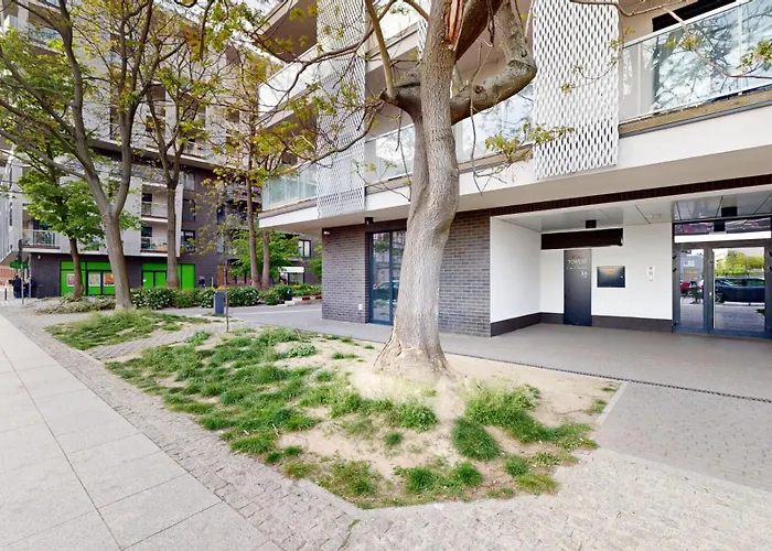 Family House By The River Odra -panoramic Terrace - 3room With 2 Separate Bedrooms And 2 Balconies By Wroapart-pl- Perfect For Family & Business Apartman *