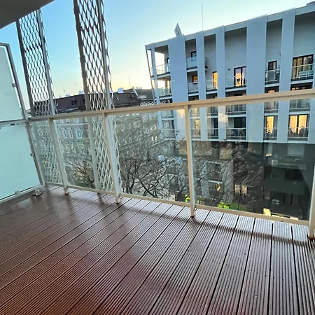 Family House By The River Odra -panoramic Terrace - 3room With 2 Separate Bedrooms And 2 Balconies By Wroapart-pl- Perfect For Family & Business Апартаменти Вроцлав