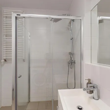 Family House By The River Odra -panoramic Terrace - 3room With 2 Separate Bedrooms And 2 Balconies By Wroapart-pl- Perfect For Family & Business * Вроцлав