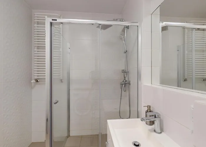 Family House By The River Odra -panoramic Terrace - 3room With 2 Separate Bedrooms And 2 Balconies By Wroapart-pl- Perfect For Family & Business * Wrocław